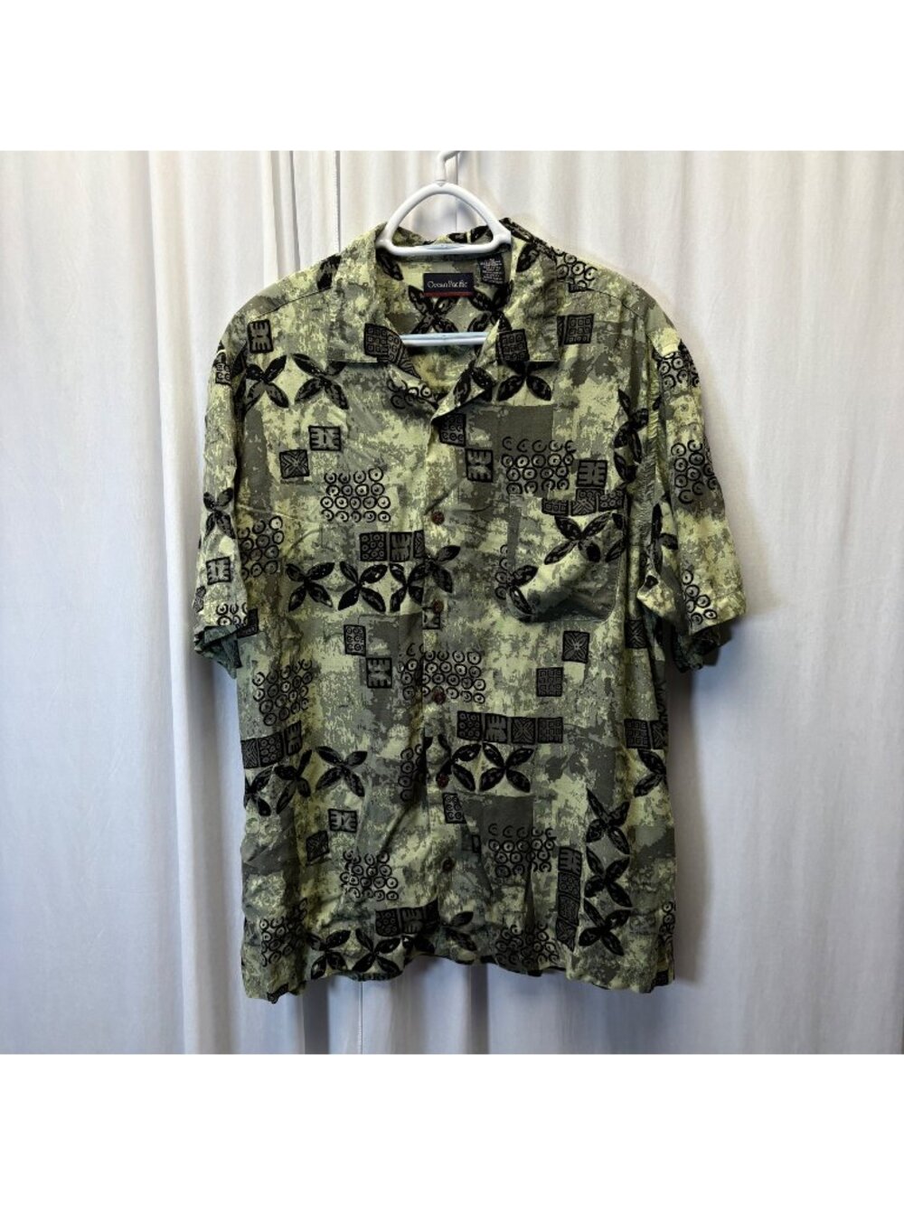 Ocean Pacific Hawaiian Shirt Mens Size Large Green Button Up Short Sleeve Casual